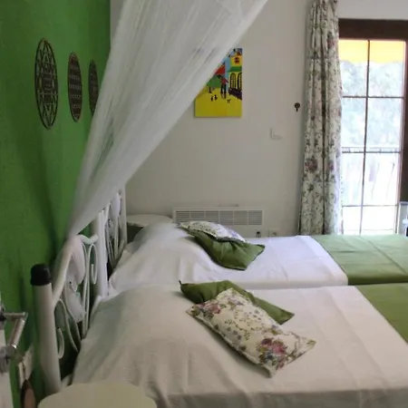 فندق مبيت وإفطار Secluded Apart Surrounded By Nature In Kusadasi Cinar