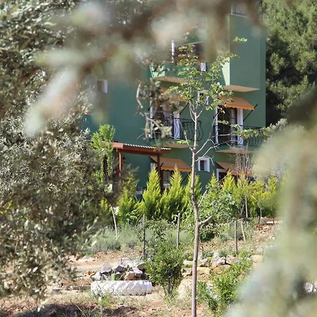 Secluded Apart Surrounded By Nature In Kusadasi فندق مبيت وإفطار *